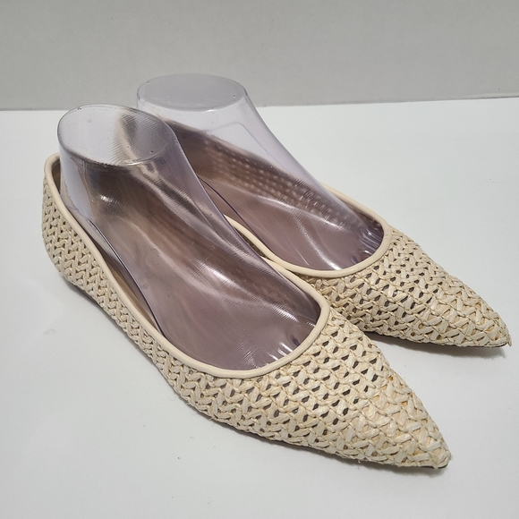 Sam Edelman Wanda Flats Ivory Flat‎ - Picture 1 of 9